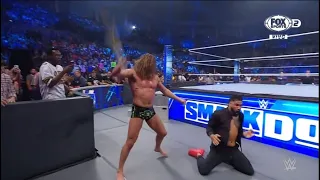 Riddle ataca brutalmente a The Usos & Manda mensaje a Roman Reigns - SmackDown Español: 10/06/2022