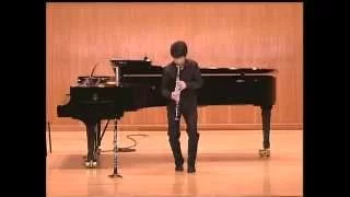 Han Kim plays Three pieces for solo clarinet by I.Stravinsky