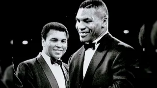 Muhammed ali And Mike Tyson images🖼️