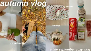 FALL IS HERE🕯a late september cozy autumn vlog | fall recipes + thrift haul + reading