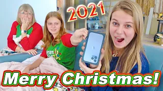 Christmas Special 2021! Yawi Family Opening Presents!