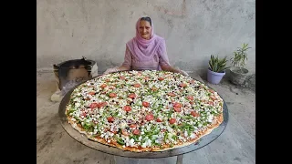 PIZZA | PANEER PIZZA | GIANT PIZZA | PIZZA RECIPE | BIGGEST PIZZA | BY GRANDMA | VEG VILLAGE FOOD