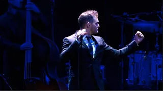 Michael Bublé - I'm Your Man (Live from Madison Square Garden)