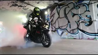 Gsxr 750 burnout