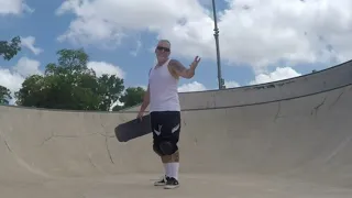 Learn to ride a skateboard at 40, 50, or even 60 years old. My advice for the absolute beginner.