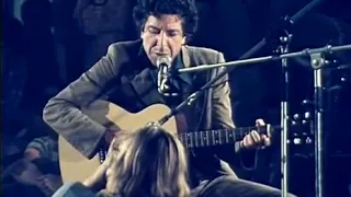 Leonard Cohen - Un As Der Rebbe Zingt - Yiddish song (live at Arena, Vienna, 1976)