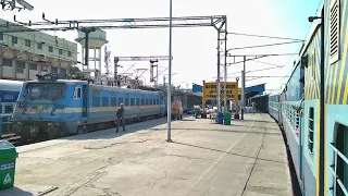 Chennai Central Railway Station | Parallel entry of Trains