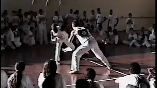 Batizado de Capoeira Senzala1995 parte 1