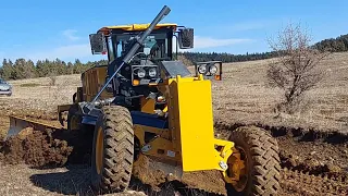 JohnDeere670gp Greyderle Orman (Ham)Yol Bakımı #johndeere #motorgrader #cat #komatsu  #dozer