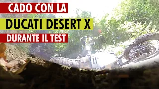 CADO CON LA DUCATI DESERT X DURANTE IL TEST