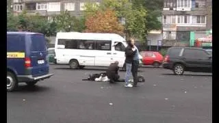 ДТП в Днепропетровске: джип сбил трех пешеходов 20.10.2010