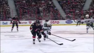 Clarke MacArthur sets up Kyle Turris with a sick pass Nov. 20 2013