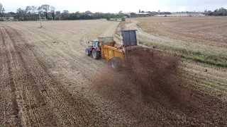 MUCKING OUT AND CHUCKING IT ABOUT!//Massey Ferguson 6613 and Merlo Turbofarmer 34.7