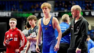 U15 A. Zagrebelnoi (LTU) vs N. Sandtner (AUT). Freestyle 62kg youth wrestling.