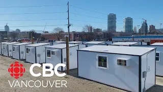 Kelowna, B.C.’s tiny home transitional housing project to start welcoming residents
