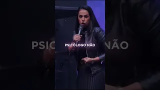 Enquanto você se dedicar ao ego da superação, você não sairá do lugar.