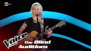 Alessandra Machella "Andiamo a comandare" - Blind Auditions #2 - The Voice of Italy 2018