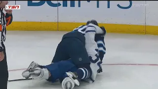 Auston Matthews And Pierre-Luc Dubois Get Into A "Wrestling Match" Behind The Play