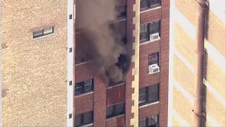1 hospitalized after fire breaks out at high-rise in Lake View