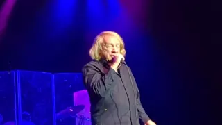 LOU GRAMM - "Waiting For A Girl Like You"  Goodyear Theatre  Akron Ohio  April 20, 2024