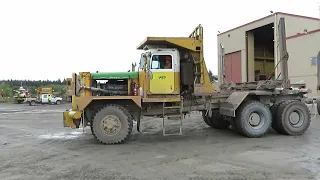 Pacific p16 logging truck