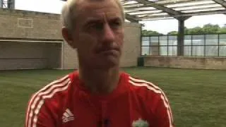 Liverpool FC legend Ian Rush on the Reds' title push thi...