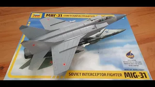 SOVIET INTERCEPTOR FIGHTER MIG-31 / СОВЕТСКИЙ ИСТРЕБИТЕЛЬ-ПЕРЕХВАТЧИК МИГ-31 "ZVEZDA" 1/72