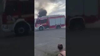 Feuerwehrwagen baut fetten Unfall!!!