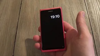 Nokia N9 - первый и последний смартфон на системе MeeGo