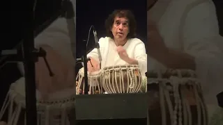 Ustad Zakir Hussain Tabla Dhir Dhir at Abba ji Guru Purnima 2022 #shorts