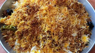 Biryani rice without chicken, meat or potatoes, and the taste is unparalleled 👌