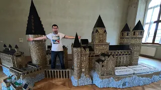 Massive Harry Potter Hogwarts Castle From 1,000,000 LEGO Bricks WORLD RECORD