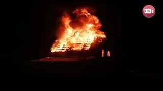 Страшный ночной пожар в Воробьевичах, полыхает гараж (13 октября 2020)