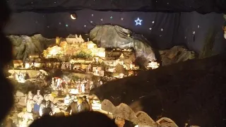 La crèche de l'église Notre Dame de Nazareth à Valréas - Décembre 2020