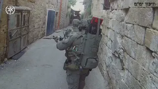Полиция опубликовала видео с нательной камеры бойца, участвовавшего в операции в Шхеме