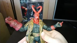 Фигурка Hellboy / Previews Exclusive (Review) (Mezco) (Исчадие / Эксклюзивная Первая Версия) (Обзор)