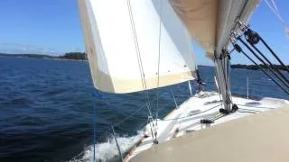 Dufour 425 Grand Large Sailing Yacht at Finnish Archipelago in 15-20 kts wind [HD]