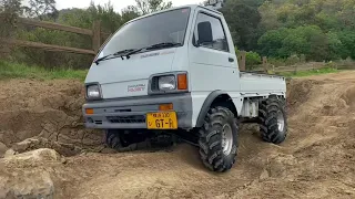 KEI TRUCK OFF ROAD vs Suzuki Samurai vs Tacoma TRD PRO vs Gladiator Rubicon