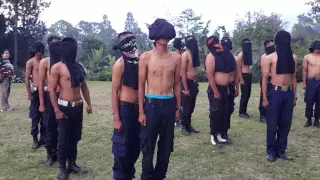 Latihan baris-berbaris lucu abis bikin ngakakkk