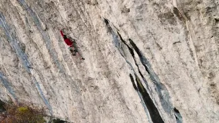 Hugo Parmentier trying Pornographie 9a in Céüse