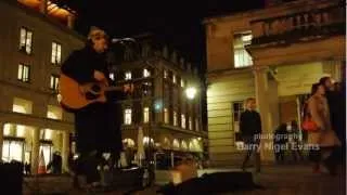 The Drugs Don't Work (cover) - Rob singing in Covent Garden