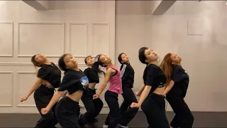 Lisa-Money / Heesoo choreography