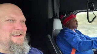 Trucker Life - Rookie Driver 1st day driving