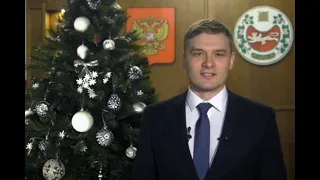 Валентин Коновалов поздравил жителей Хакасии с Новым годом
