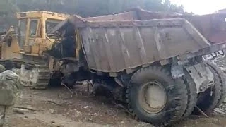 Best truck crashes, truck accident compilation 2014 Part 9