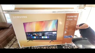 Unboxing Samsung 75" Crystal UHD TU7000 TV