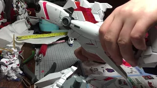 Let's Build the Mega Size Gundam Unicorn part 2 (Waist unit)