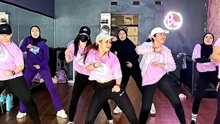 Joga Pra Lua - Anitta, Pedro Sampaio, Dennis | FitDance by Uchie | Fitness Dance routine
