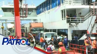 200,000 pasahero inaasahang dadaan sa Batangas Port sa Semana Santa | TV Patrol