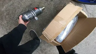 installing the CHEAPEST EBAY exhaust on my MT09... smh